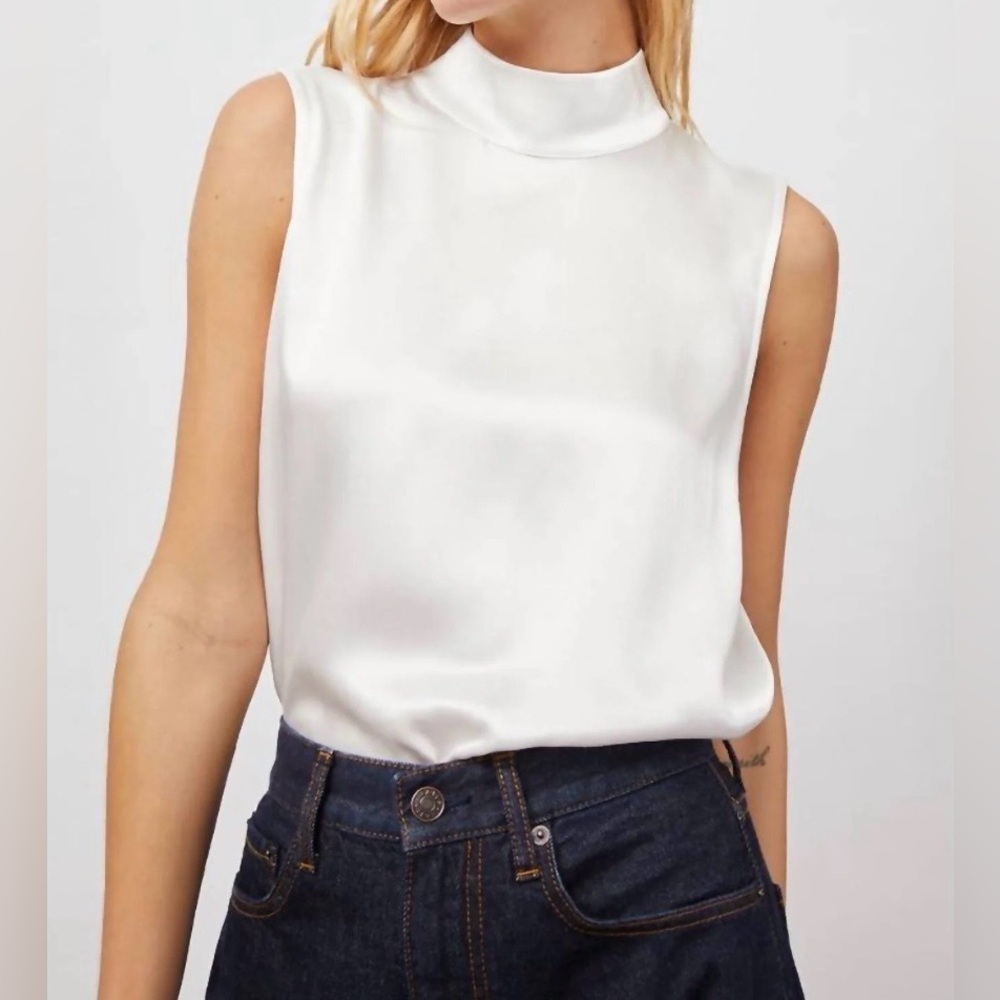 Rails Yoli Top in White